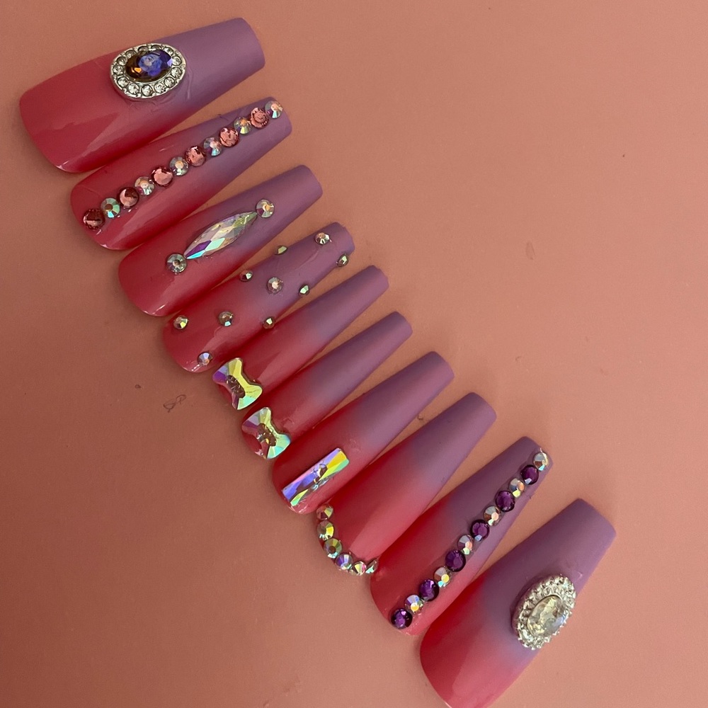 Press-On nails NWT‼️BOGO‼️